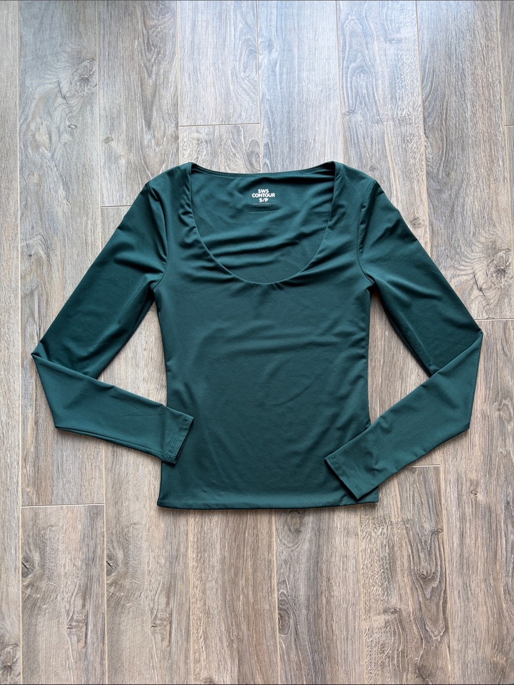 SWS Contour Green Scoop neck Long Sleeve